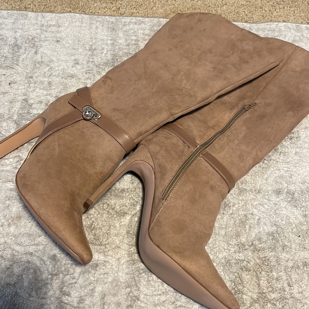 Brown suede shoedazzle knee high boots size 8.5